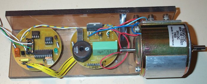 le banc d'essai electronique
